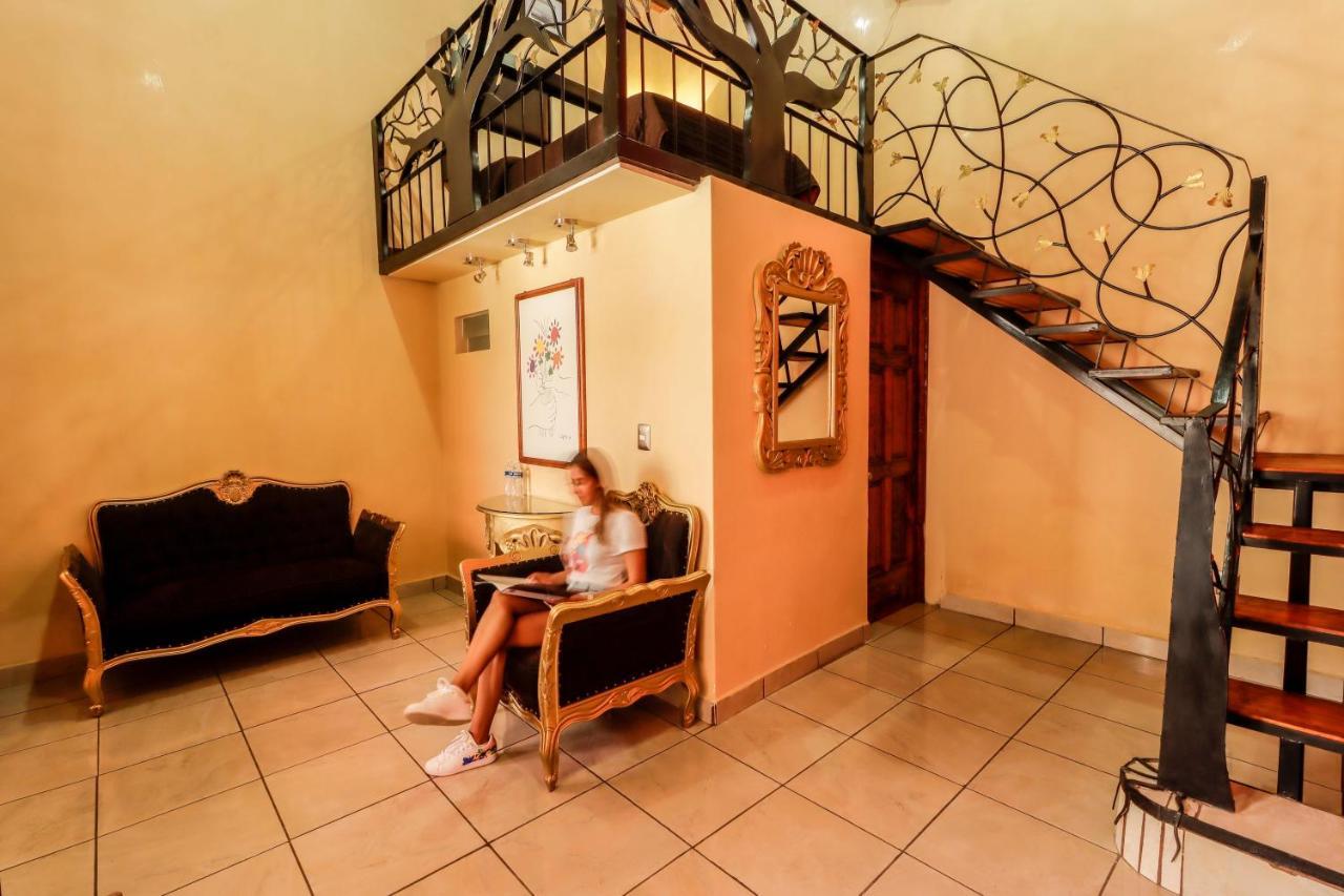 Hotel La Siesta Del Fauno Μορέλια Εξωτερικό φωτογραφία